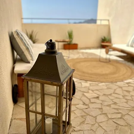 - Holidays Time Apartment